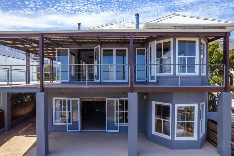 4 Bedroom Property for Sale in Scarborough Western Cape